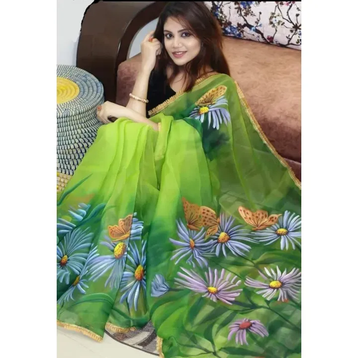 হ্যান্ড প্রিন্ট হাফ সিলক শাড়ি