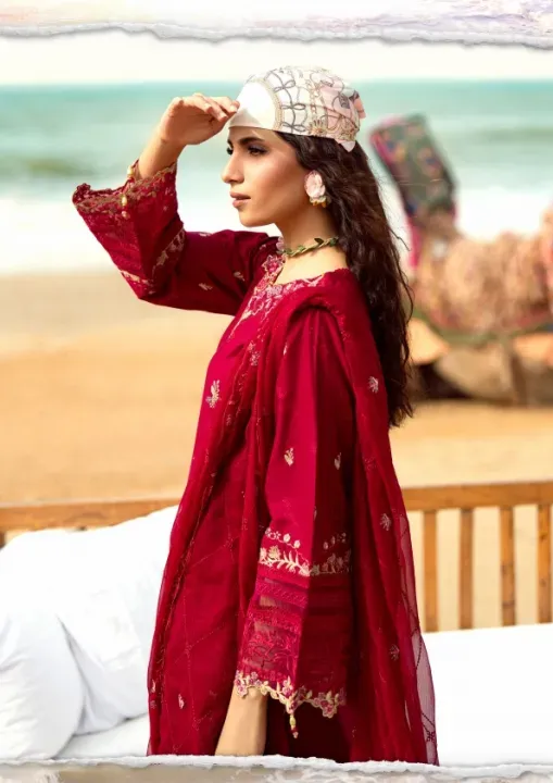 পাকিস্তানি অ্যামব্রয়ডারি মেরুন থ্রি পিস